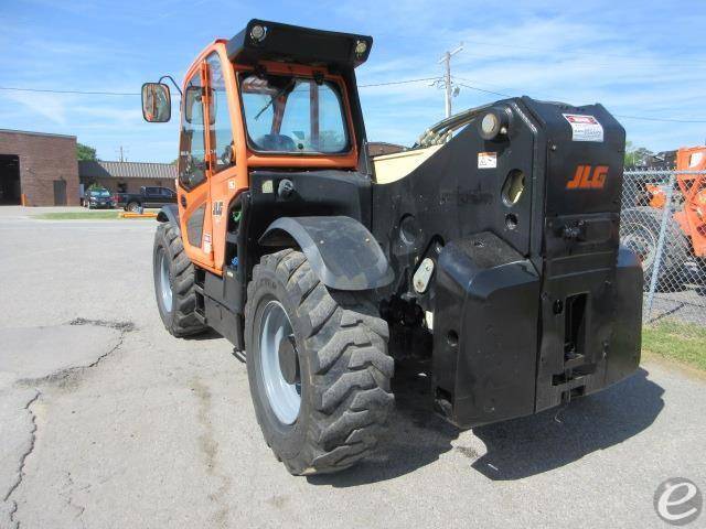 2018 JLG 1732
