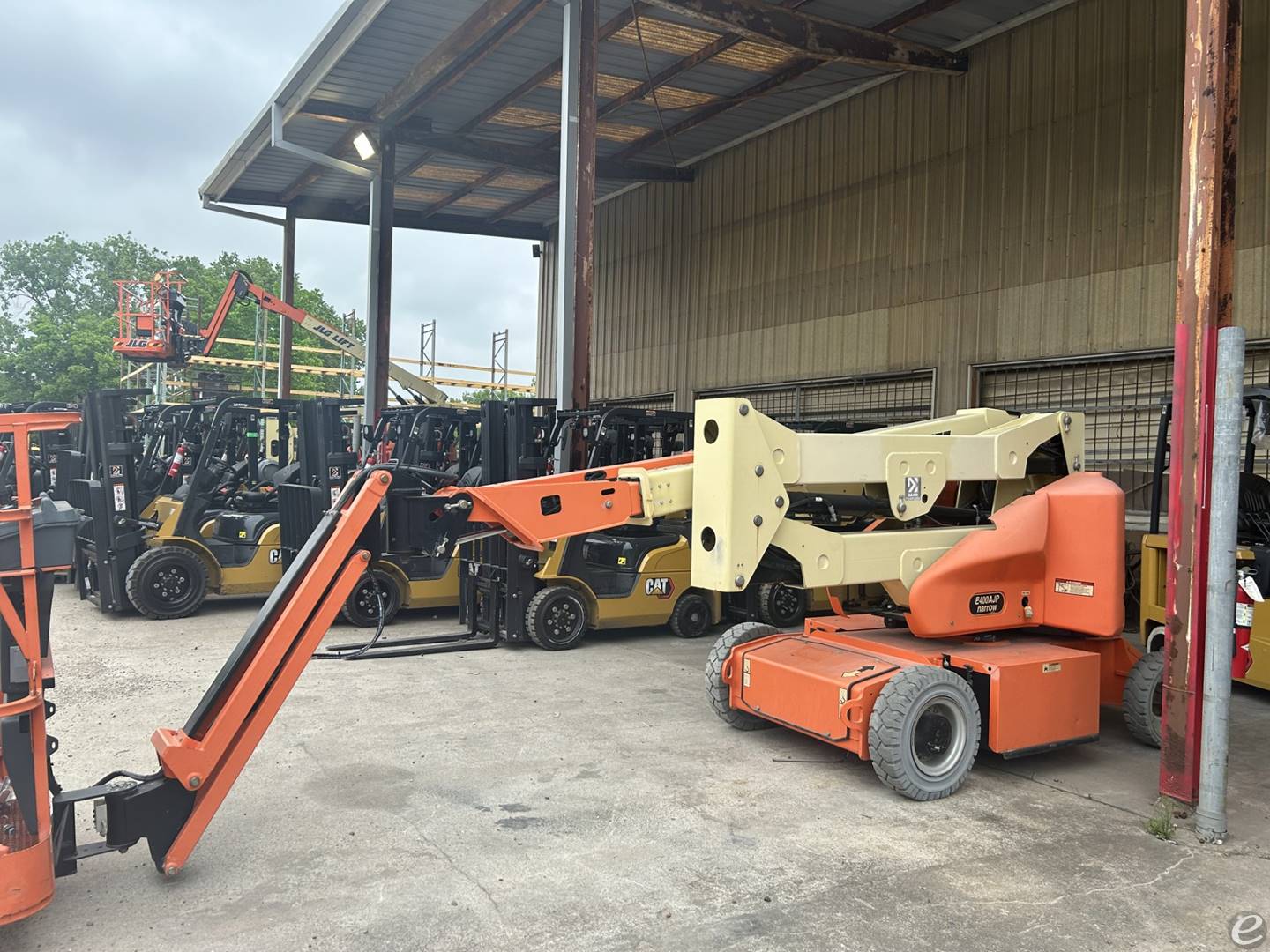 2017 JLG E400AJPN Electric Boom Lift - 123Forklift