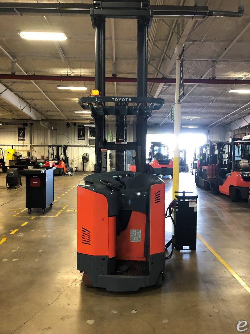 2018 Toyota 9BRU23 Electric Reach Truck - 123Forklift