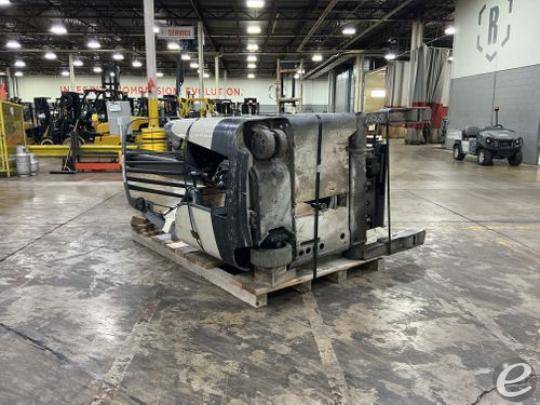 2014 Crown RM6095S-45