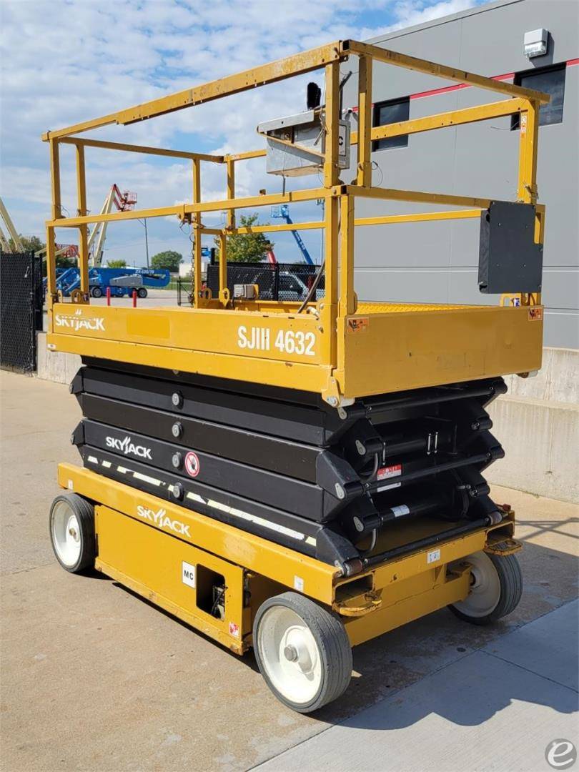 2018 Skyjack SJIII4632 Electric Scissor Lift - 123Forklift