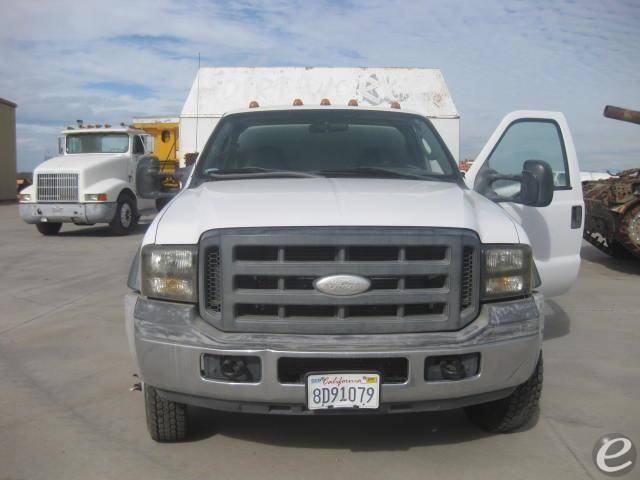 2006 Ford F550