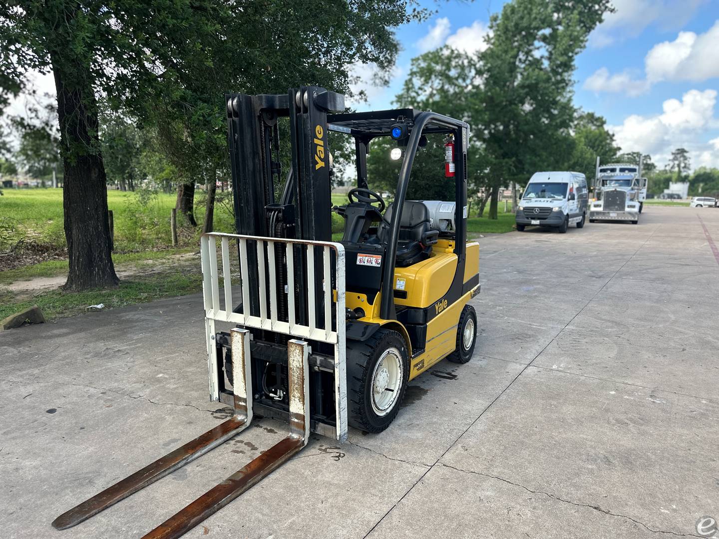 2021 Yale GLP060VX