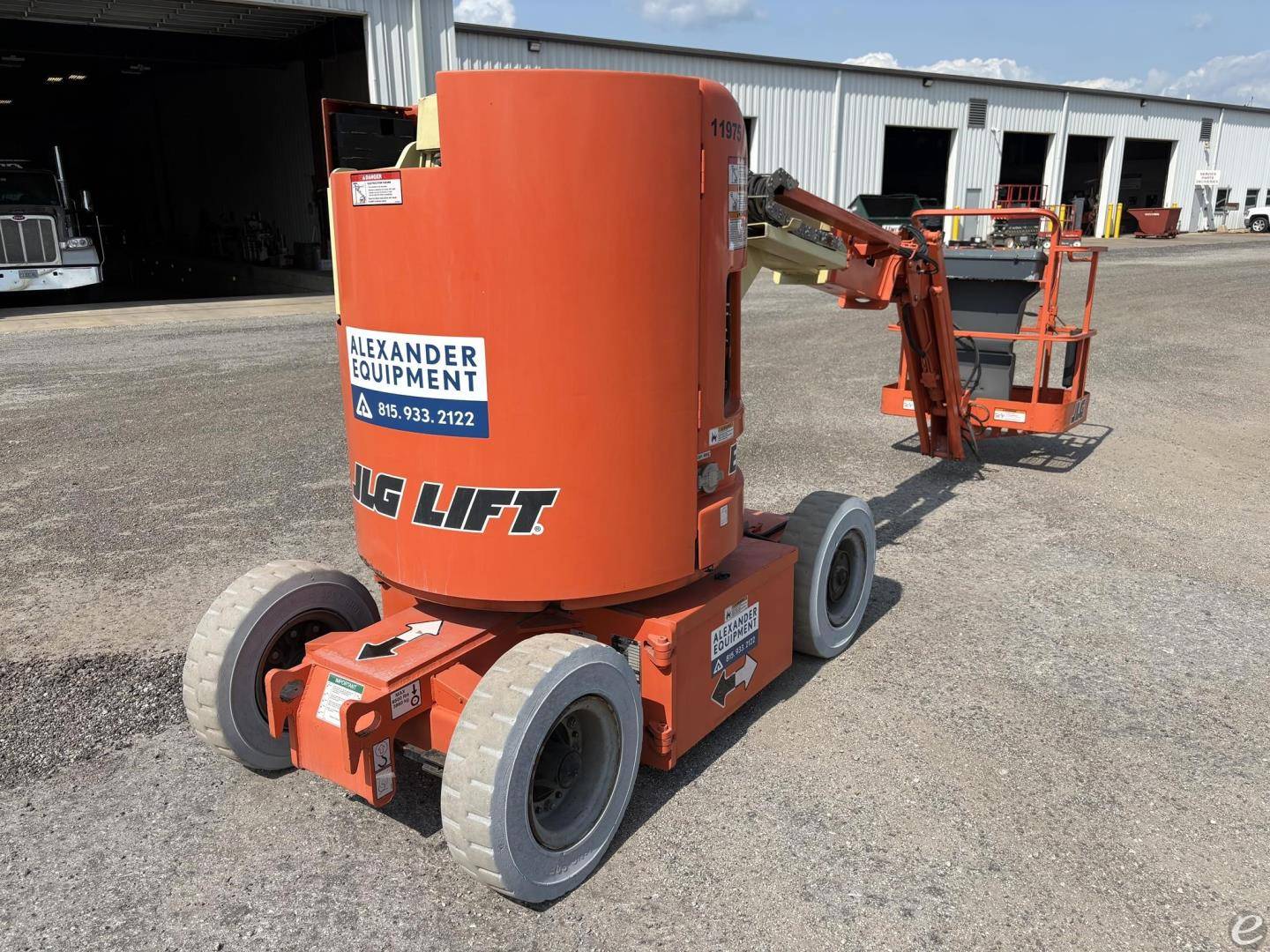 2002 JLG E300AJP