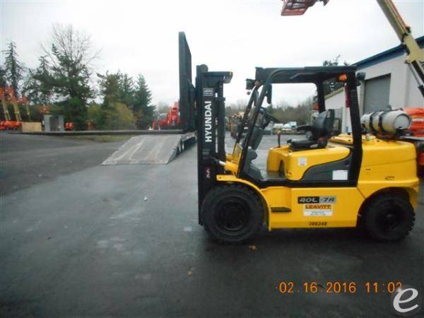 2016 Hyundai 40L-7A LP Gas Forklift...