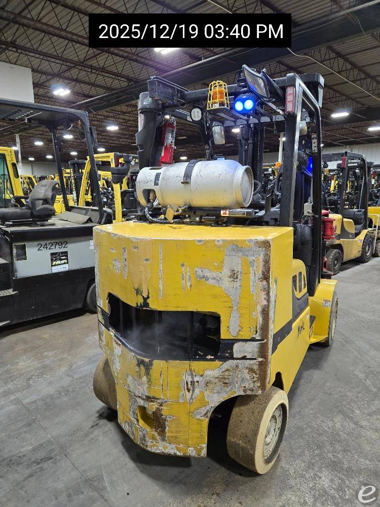 2018 Yale GC120VX