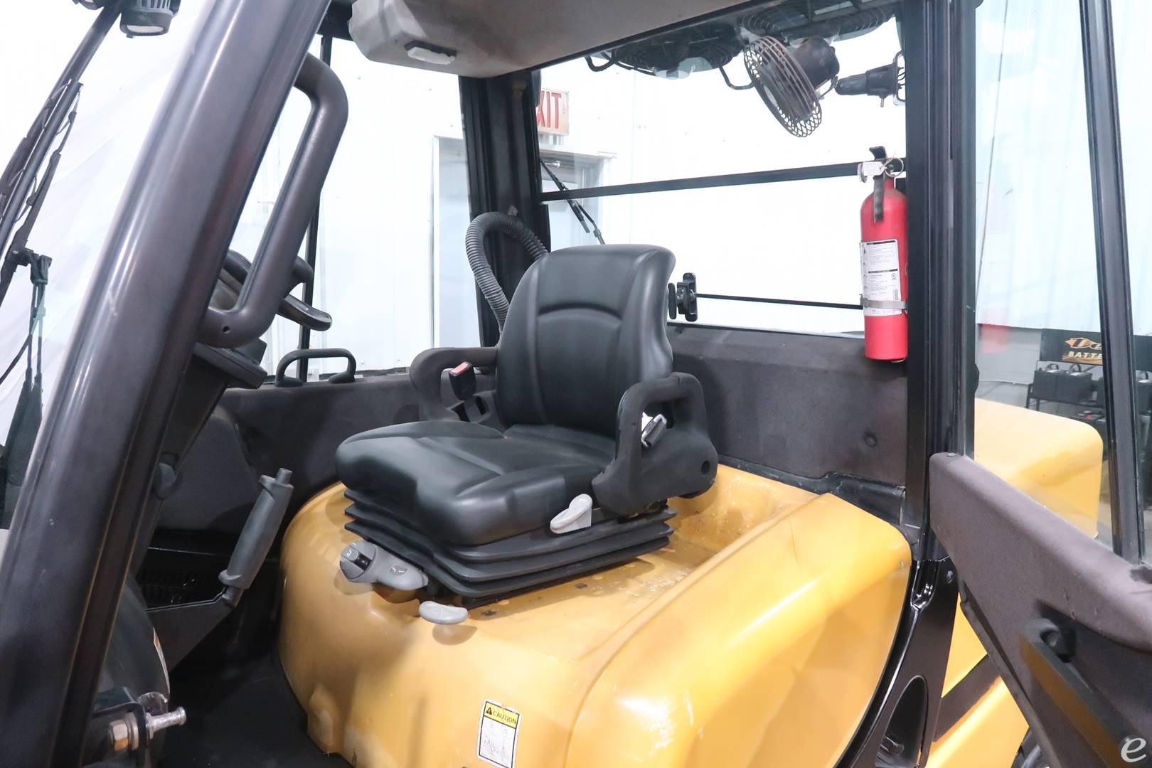 2012 Yale GDP120VX