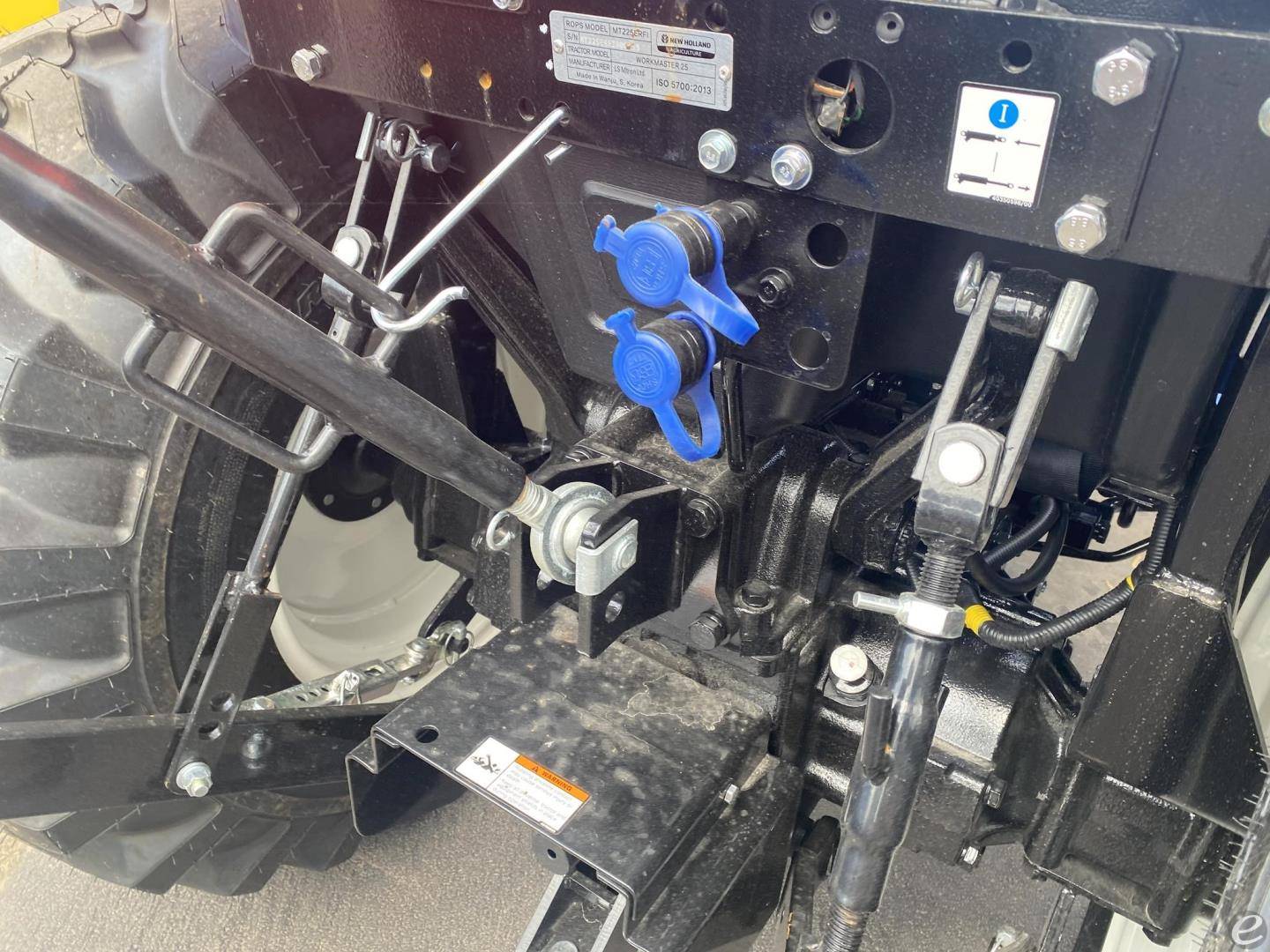 2025 New Holland WORKMASTER 25
