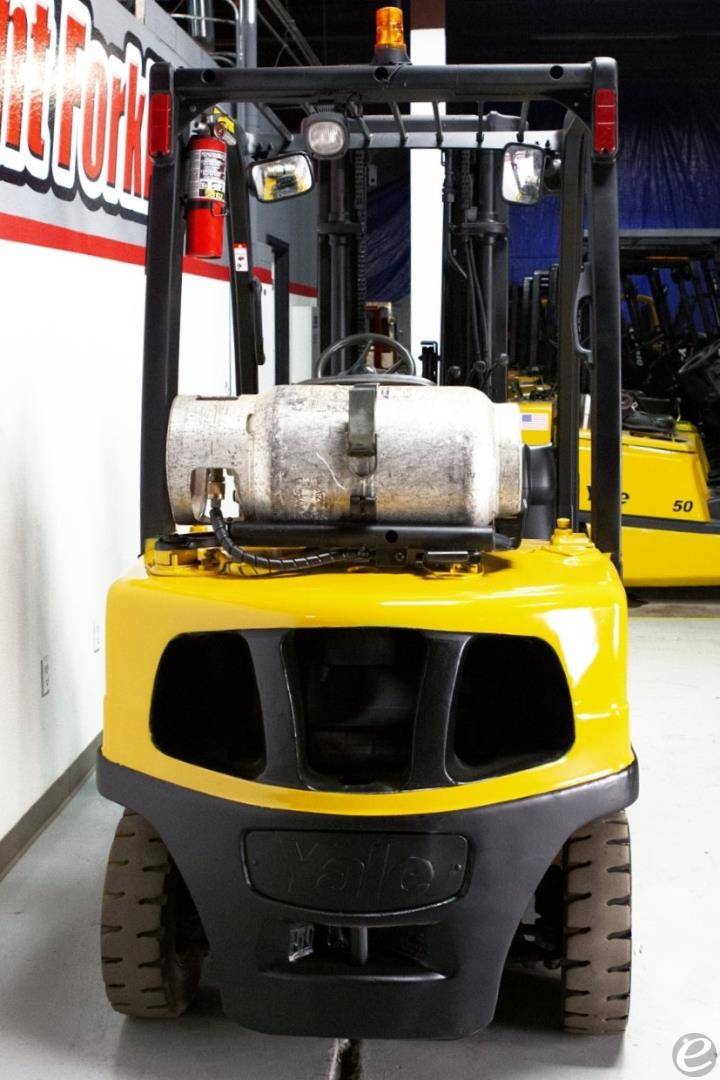 2011 Yale GLP050VXEUSE090 LP Gas Forklift - 123Forklift