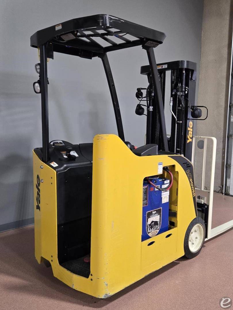 2019 Yale ESC040AD Electric Forklift - 123Forklift