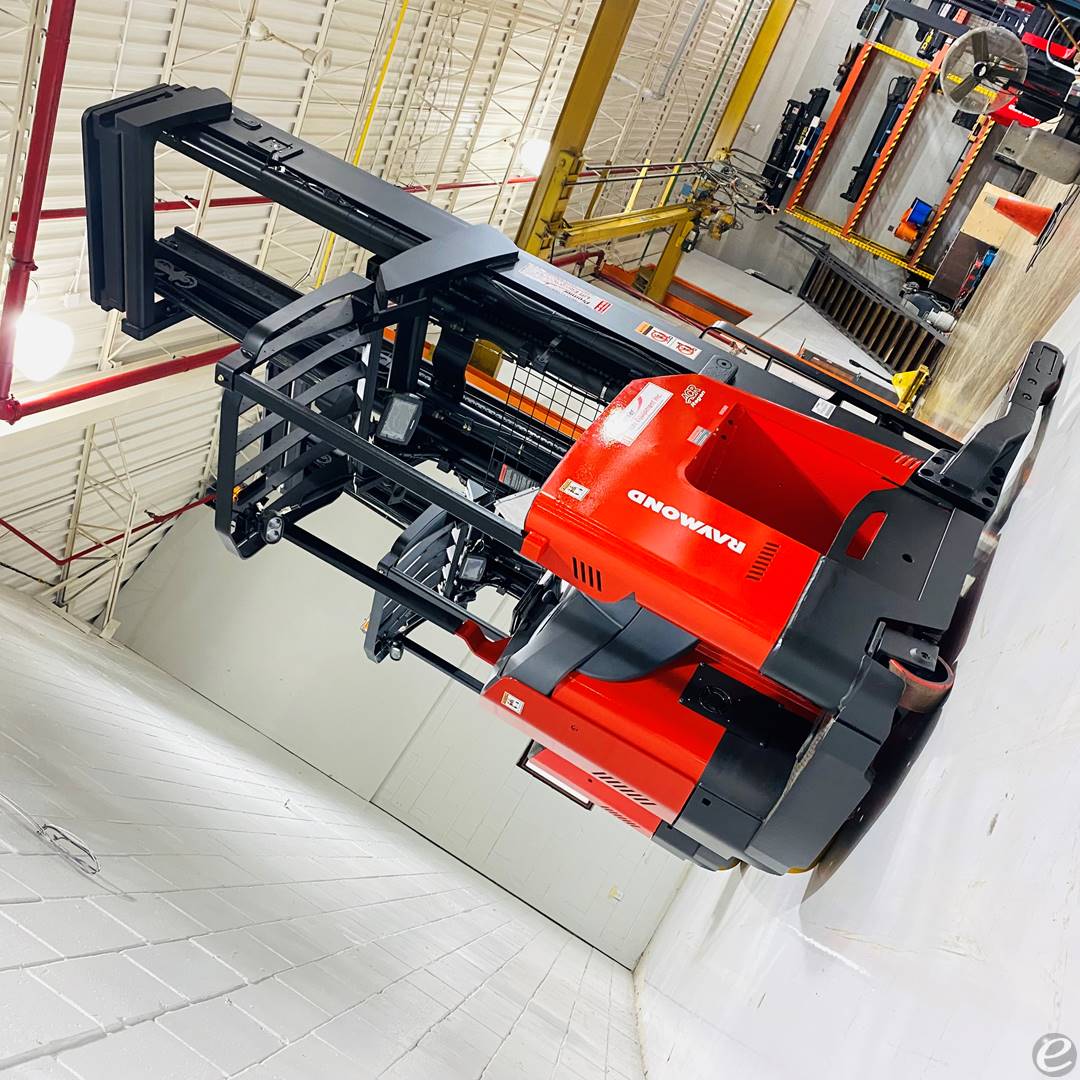 2022 Raymond 752-R45TT