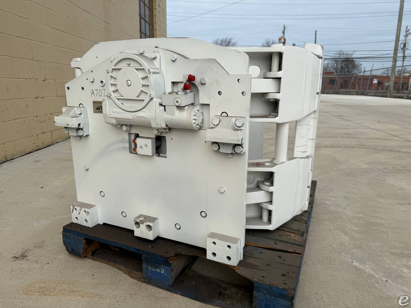 Cascade 45F-RCF-02AR2 Paper Roll Clamp