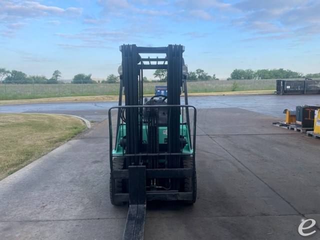 2006 Mitsubishi FG25N