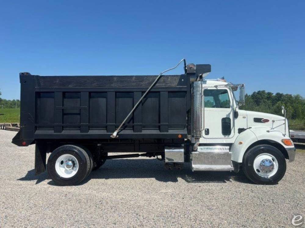 2015 Peterbilt 337