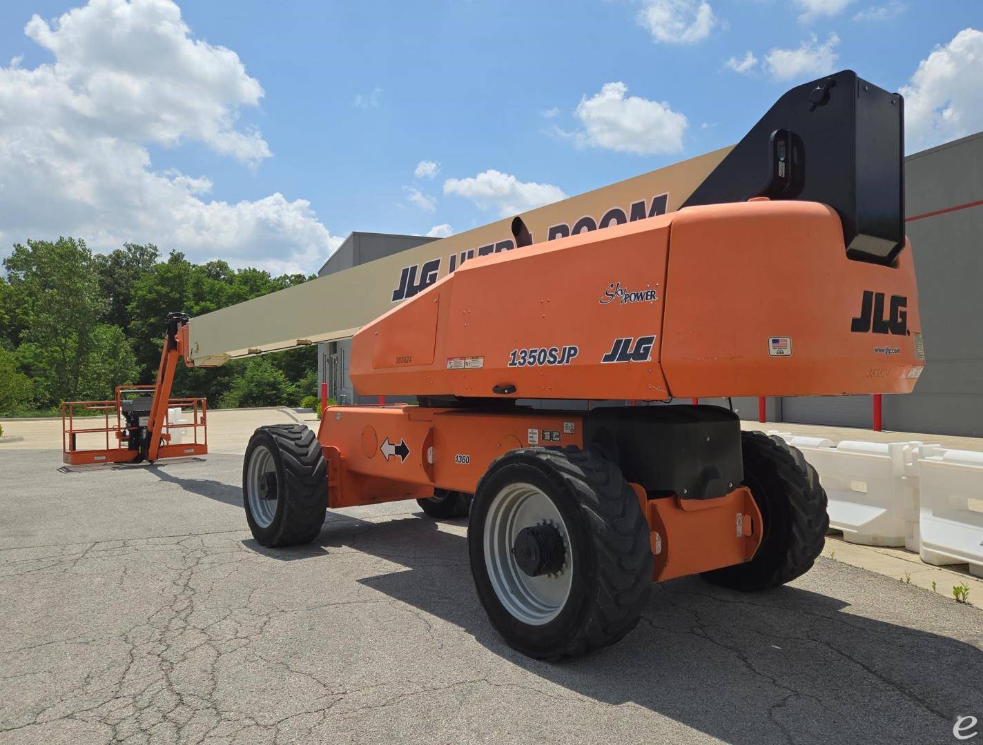 2009 JLG 1350SJP