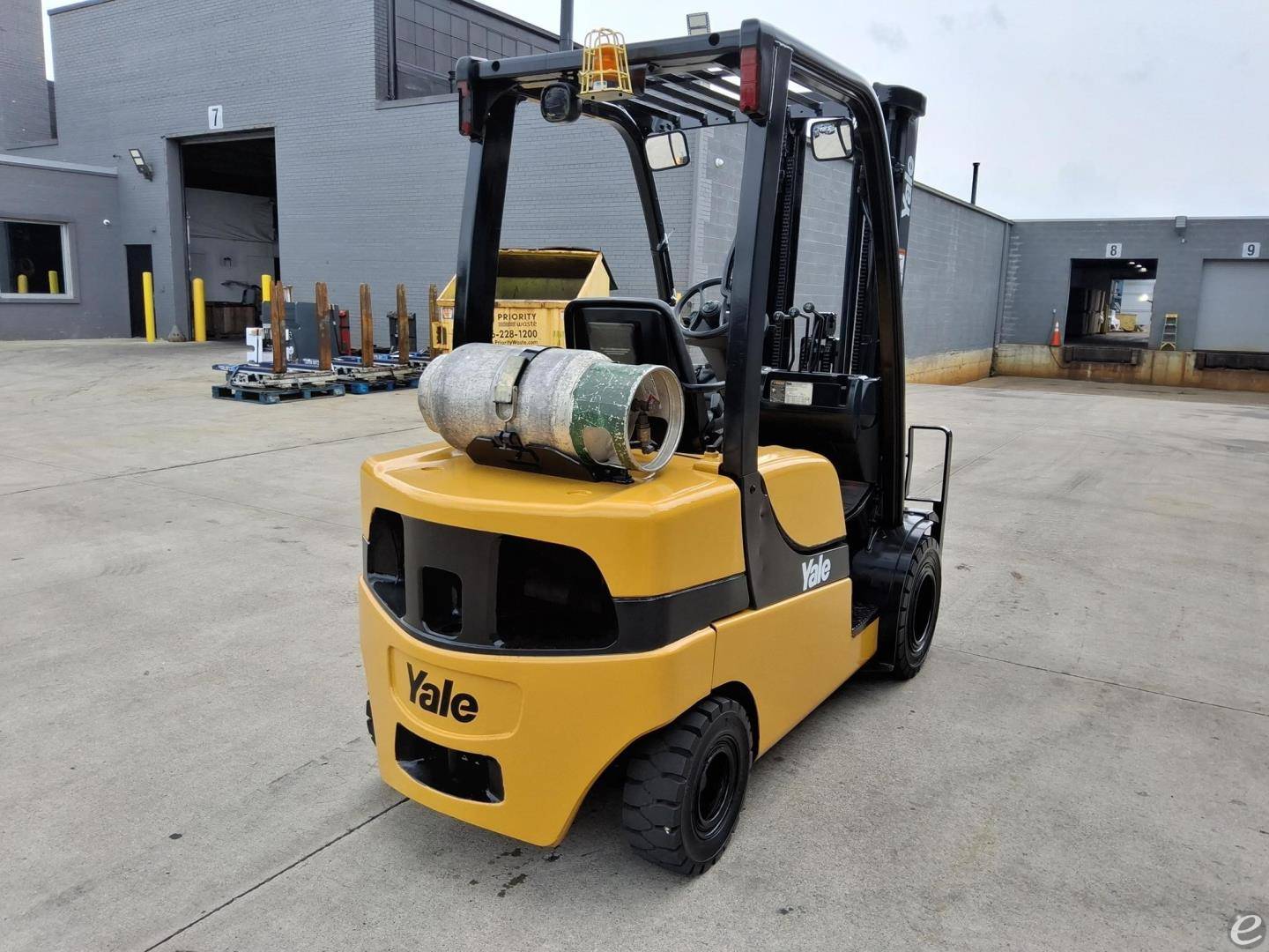 2016 Yale GLP050LX