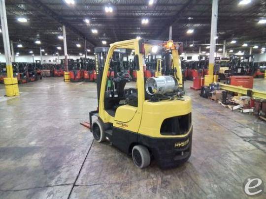2022 Hyster S60FT