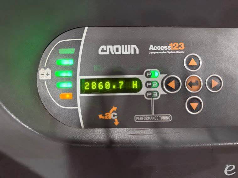 2017 Crown SP3500-30
