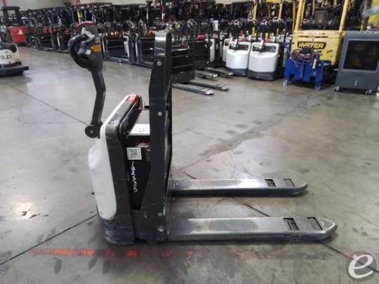 2018 Unicarriers WLXT2W7S22V Electr...