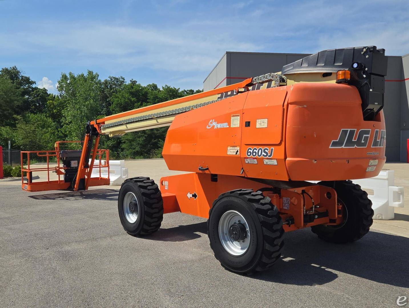 2012 JLG 660SJ