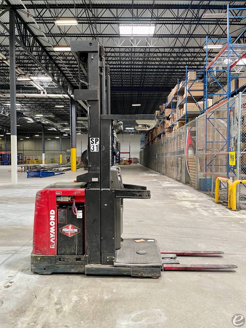 2012 Raymond 550-OPC30TT Electric Order Picker - 123Forklift