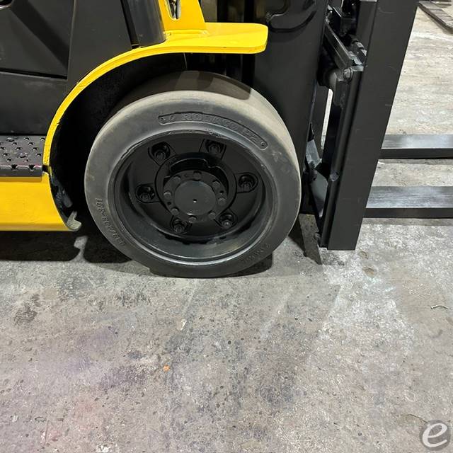 2019 Yale GLC060VX