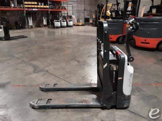 2018 Unicarriers WLXT2W7S22V Electric Forklift - 123Forklift