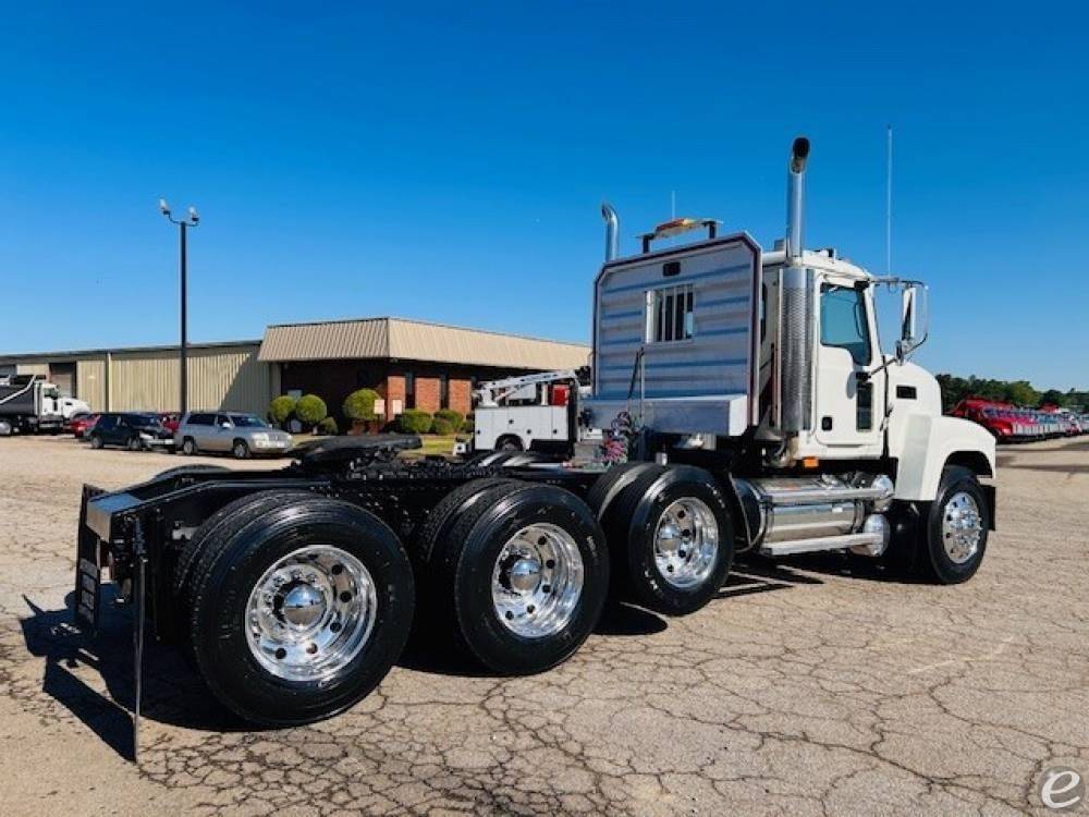 2007 Mack CHN613