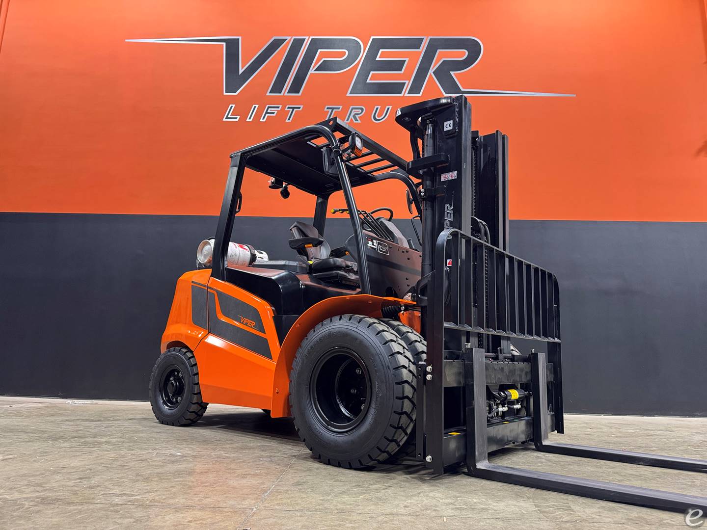 2026 Viper Lift Trucks Y50F