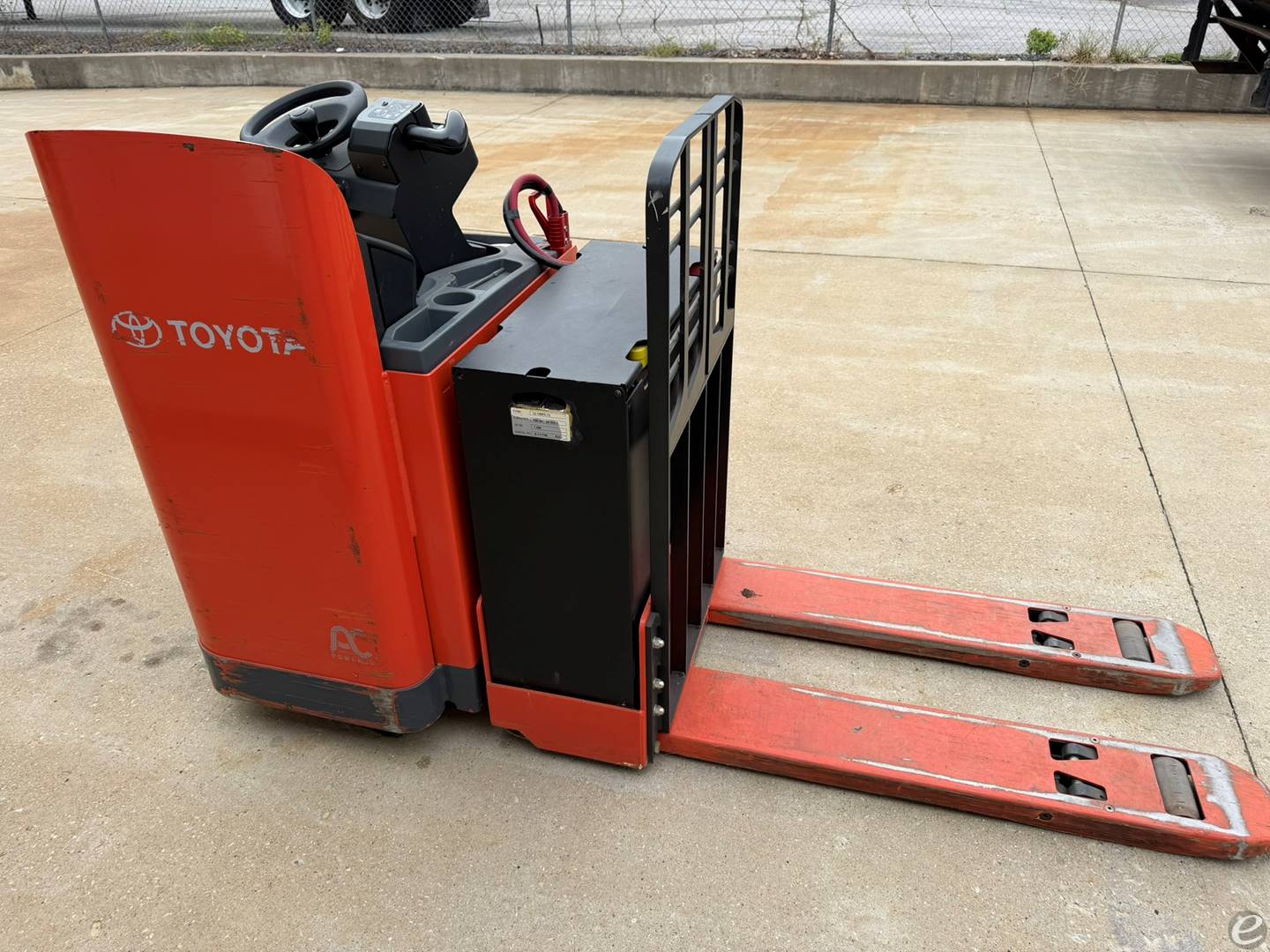 2022 Toyota ER1-ES60