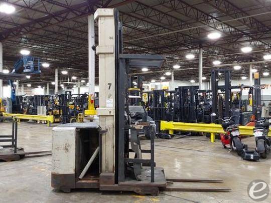 1998 Crown SP3020-30 Electric Order Picker - 123Forklift