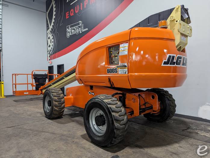 2008 JLG 600S