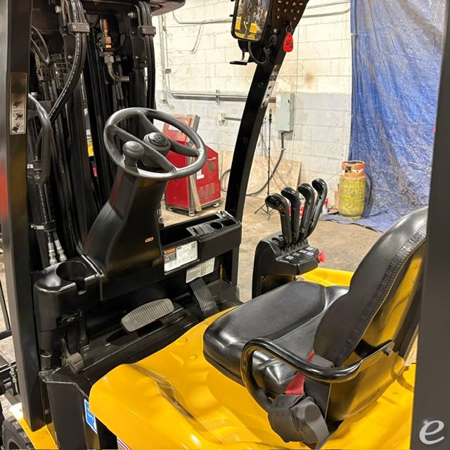 2021 Yale ERC050VG