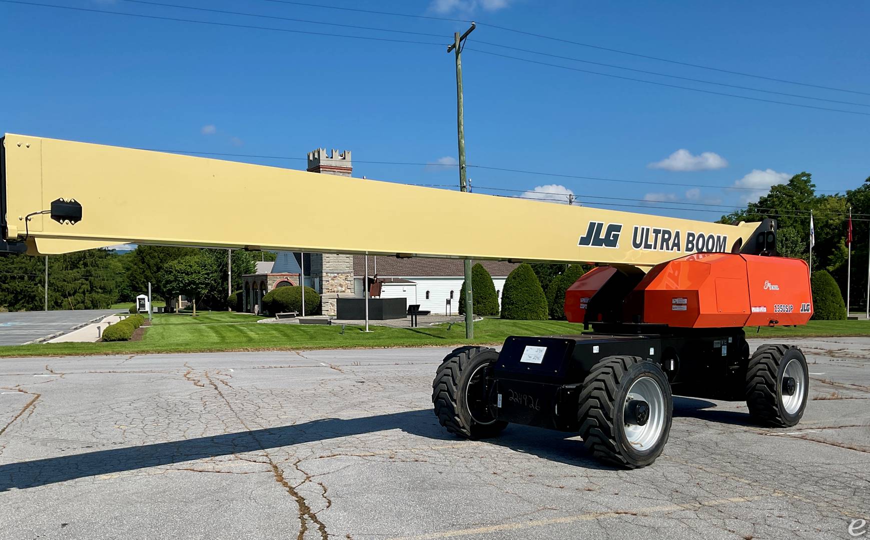 2017 JLG 1350SJP