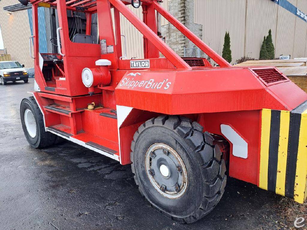 1990 Taylor TSE-120-01 Diesel Forklift - 123Forklift