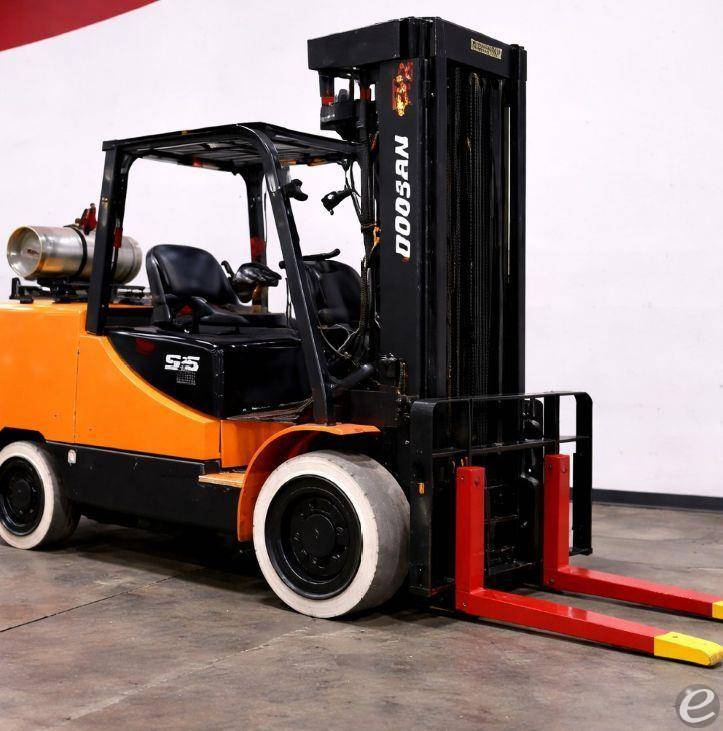 2014 Doosan GC55C-5