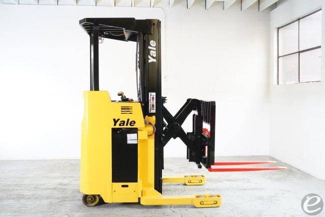 2004 Yale NR040AENS24TE091 Electric...