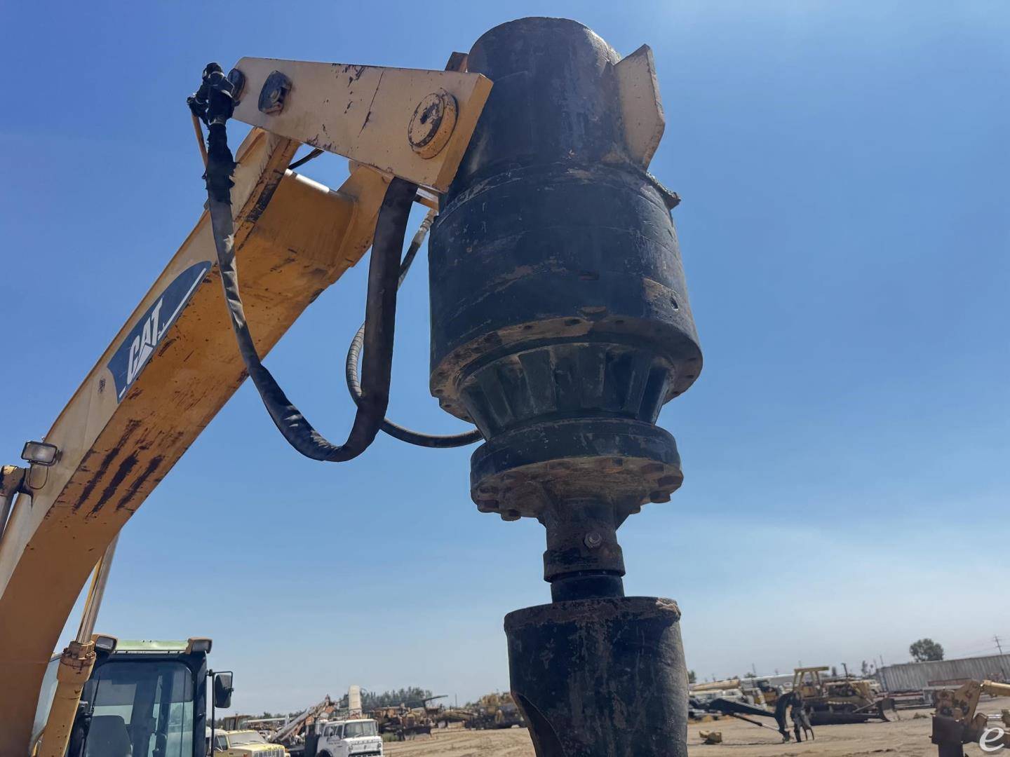 2005 Cat 325CL