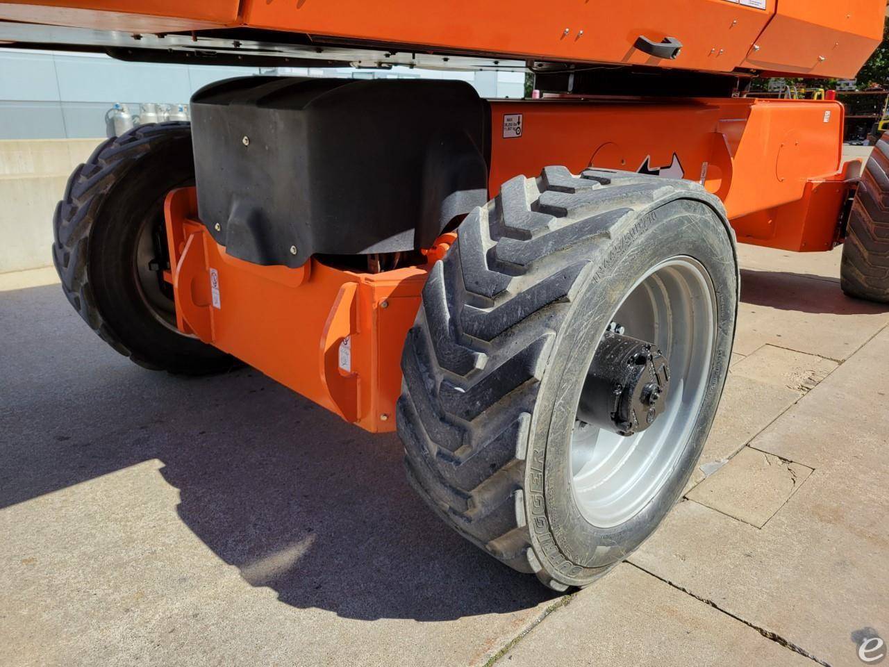 2009 JLG 1350SJP