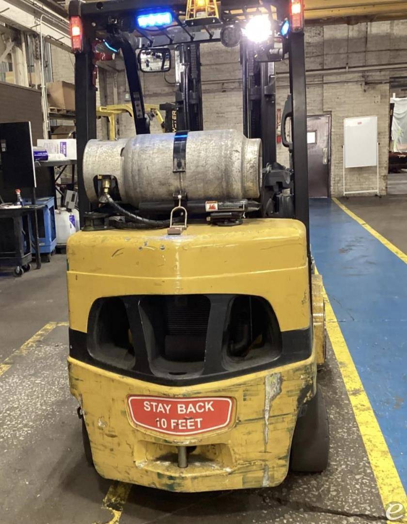 2021 Yale GLC070VX