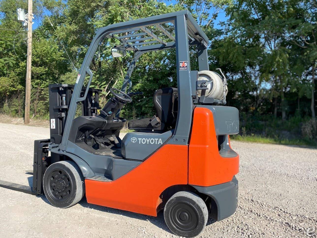2016 Toyota 8FD35U Diesel Forklift - 123Forklift