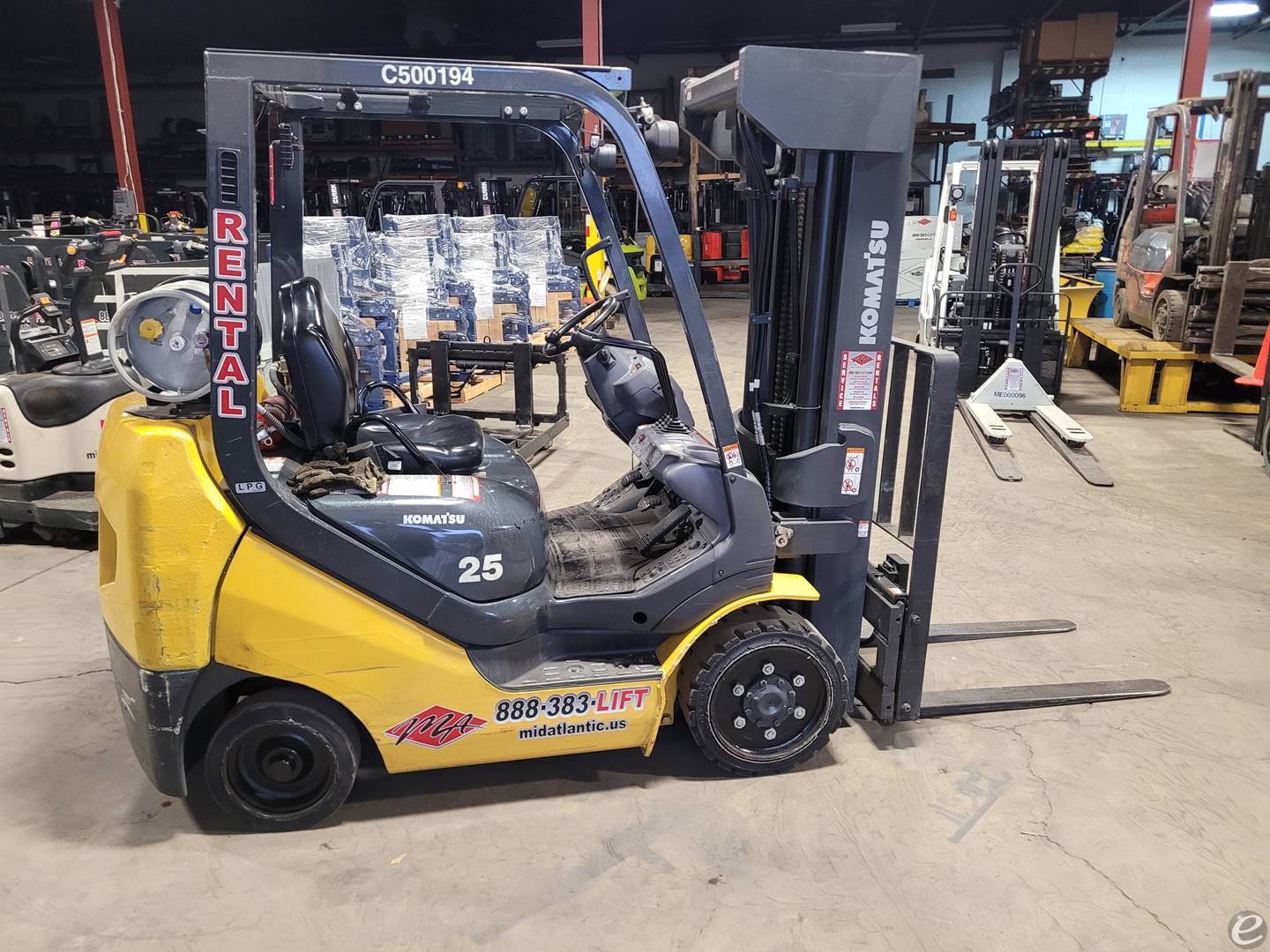 2016 Komatsu FG25ST-16