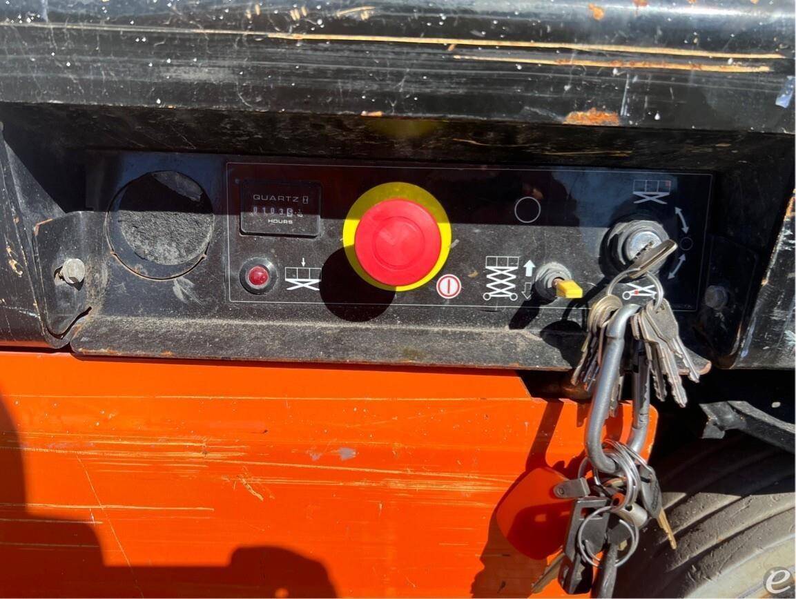 2021 JLG R1932i