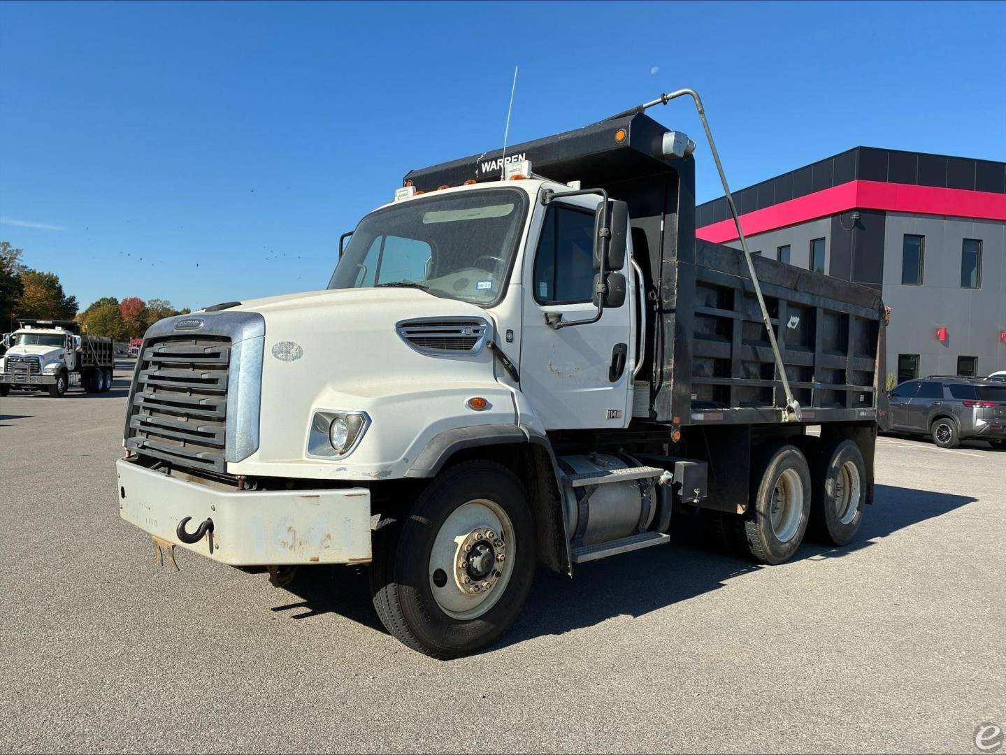 2017 Freightliner 114SD