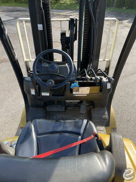 2019 Yale GLC080VXNGAE094