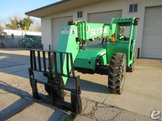 2014 JLG 6042