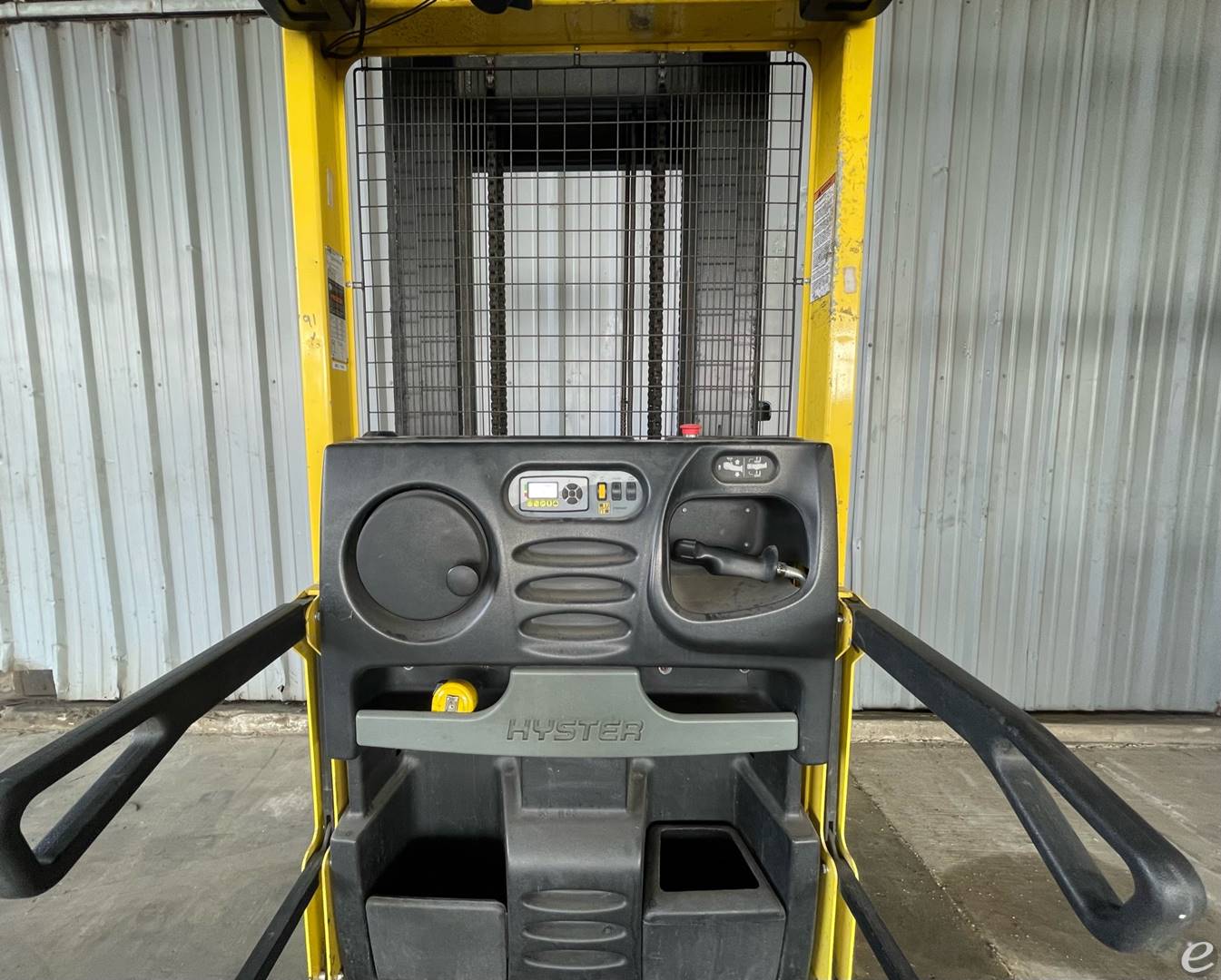 2017 Hyster R30XM3