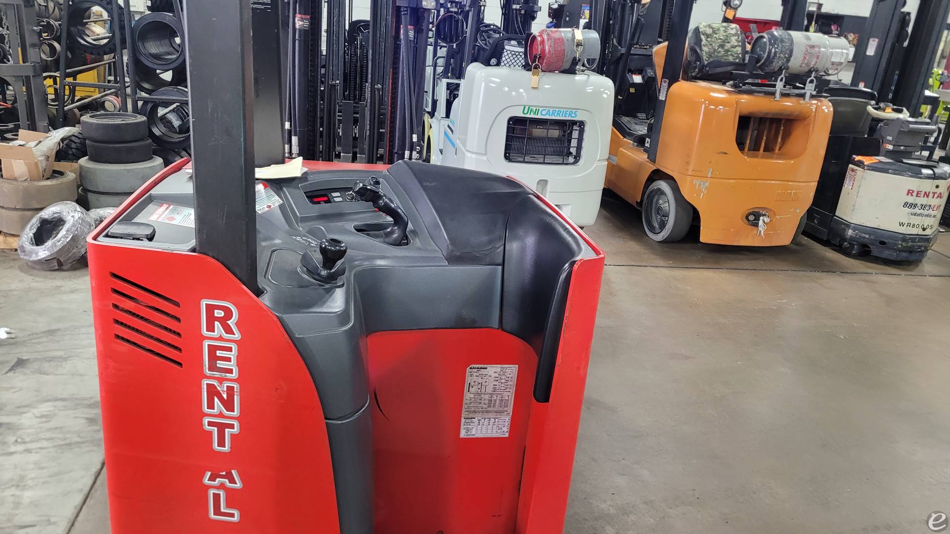 2014 Raymond 425-C50TT