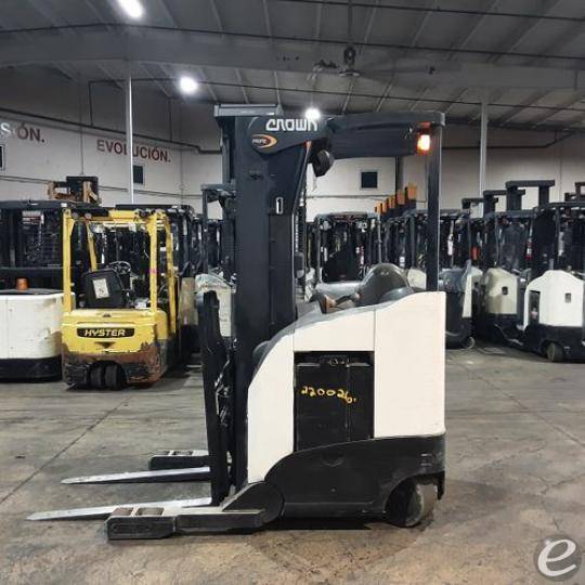 2018 Crown RR5725-45
