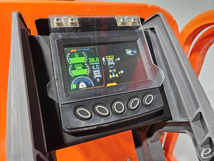 2025 JLG RT2669